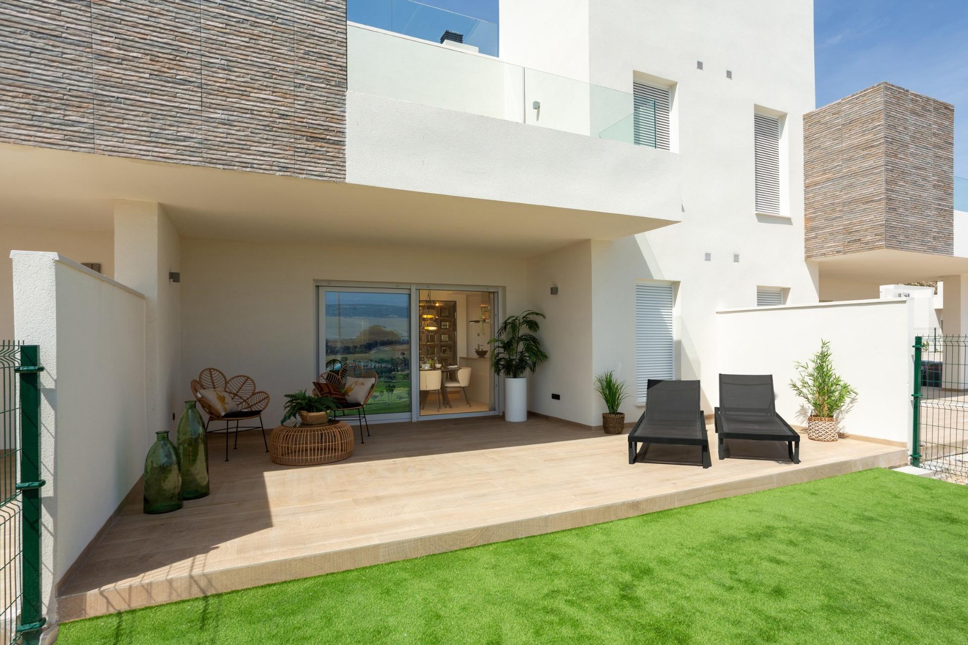 3 Bedroom 2 Bathroom in Algorfa